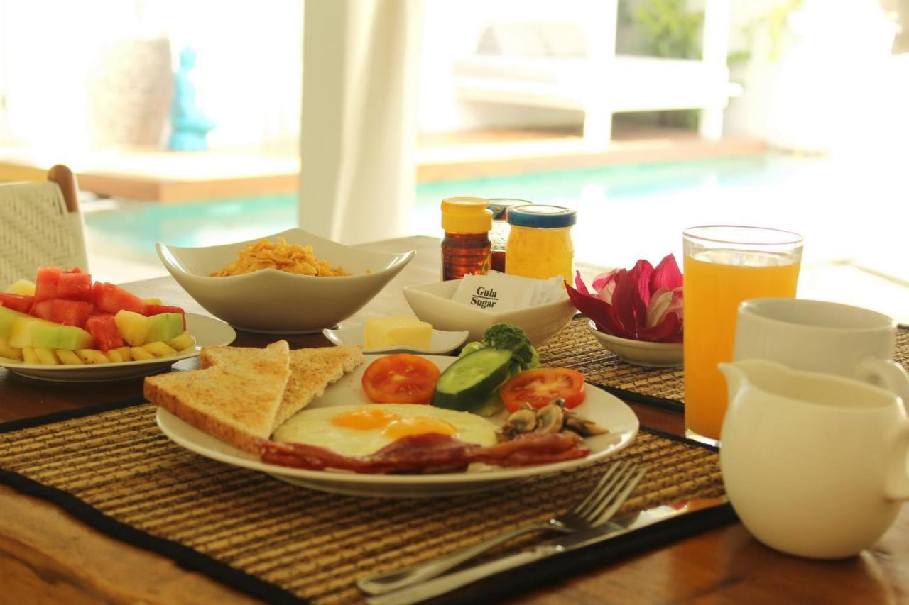 Villa Como Close To Finns Beach Club Кута Экстерьер фото